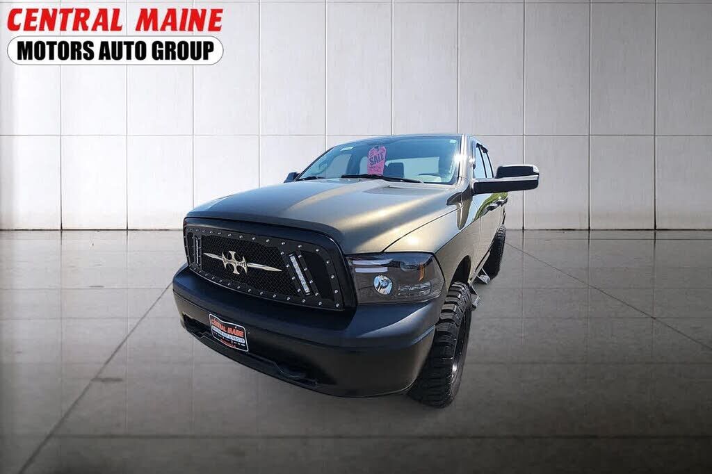 2012 DODGE Ram