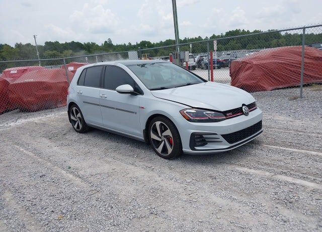 2019 VOLKSWAGEN Golf GTI