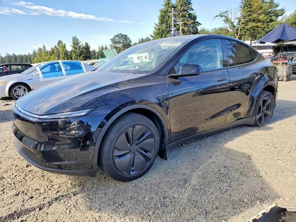 2026 TESLA Model Y