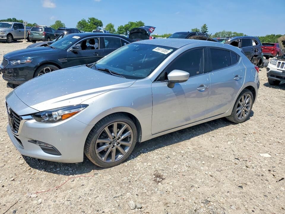 2018 MAZDA Mazda3