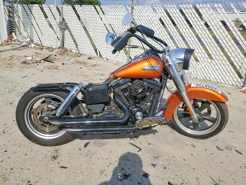 2014 HARLEY DAVIDSON Switchback