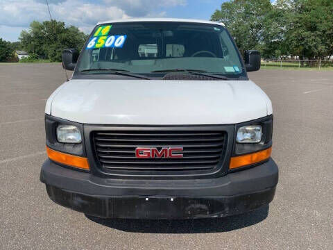 GMC Savana