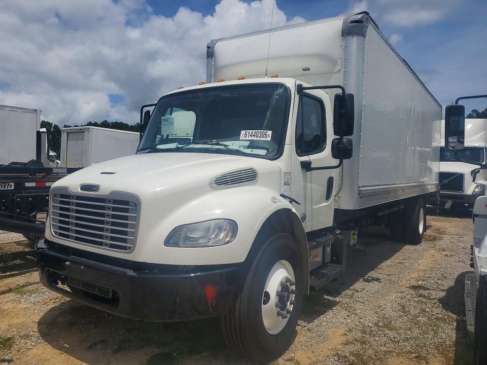 2020 FREIGHTLINER M2