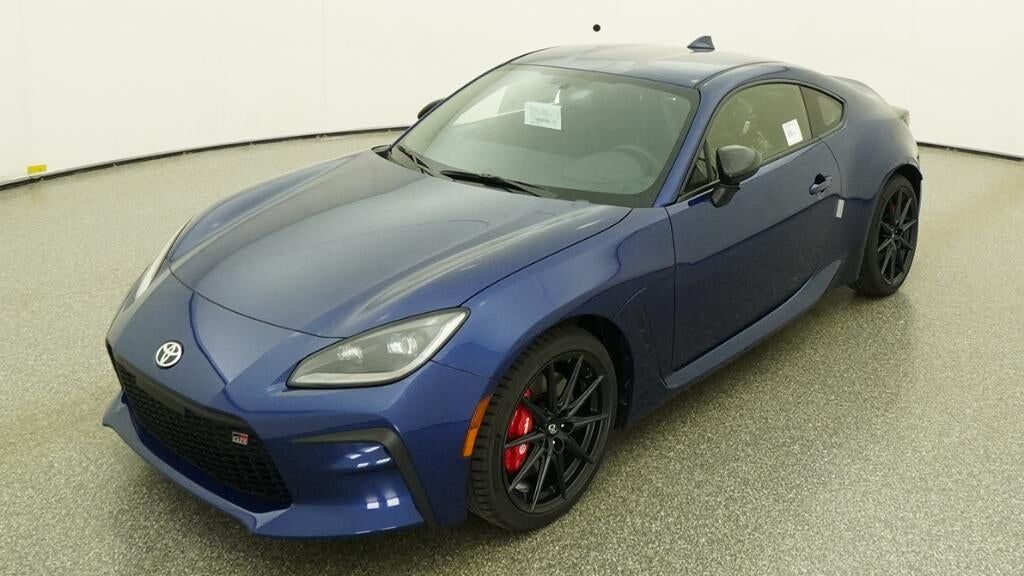 2026 TOYOTA GR86