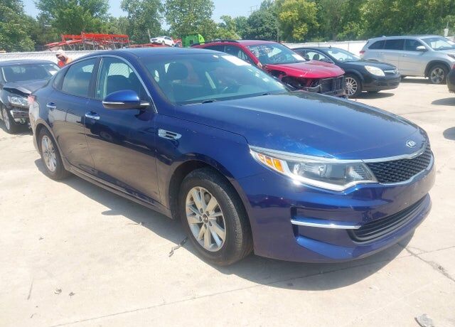 2018 KIA Optima