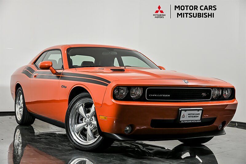2009 DODGE Challenger
