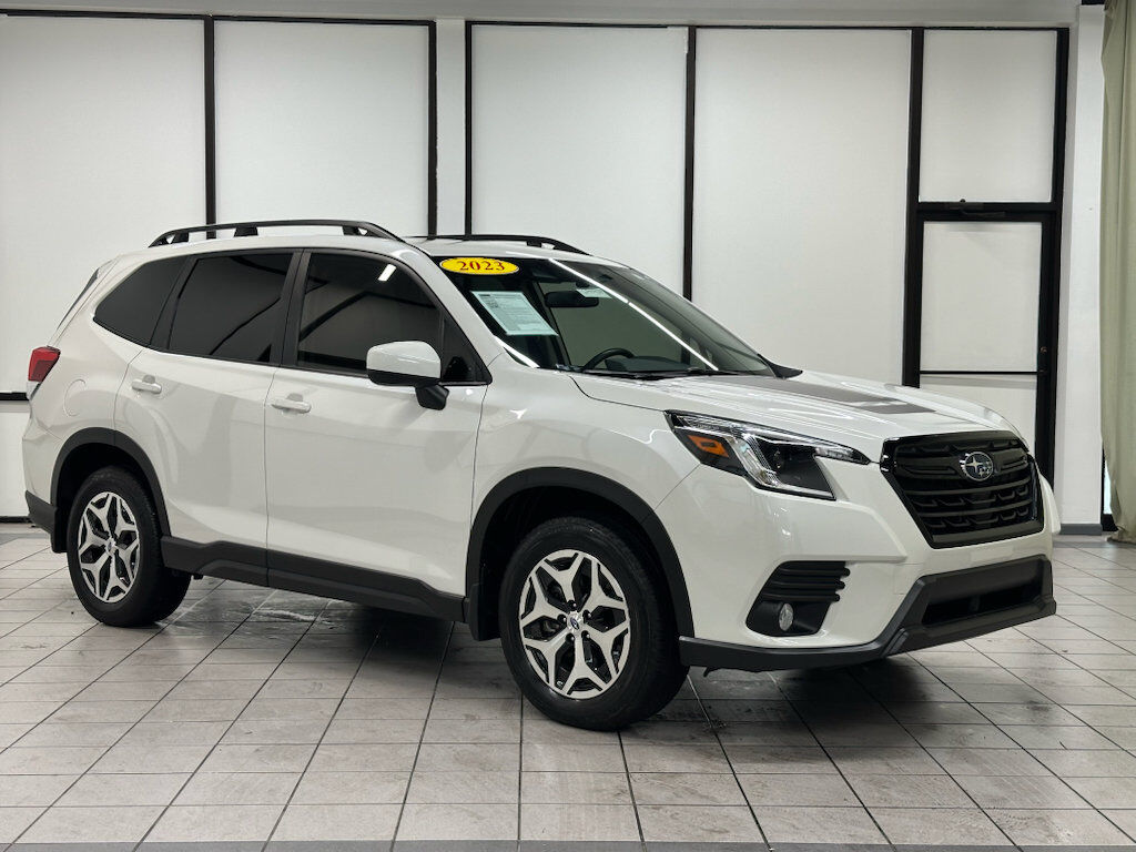 2023 SUBARU Forester