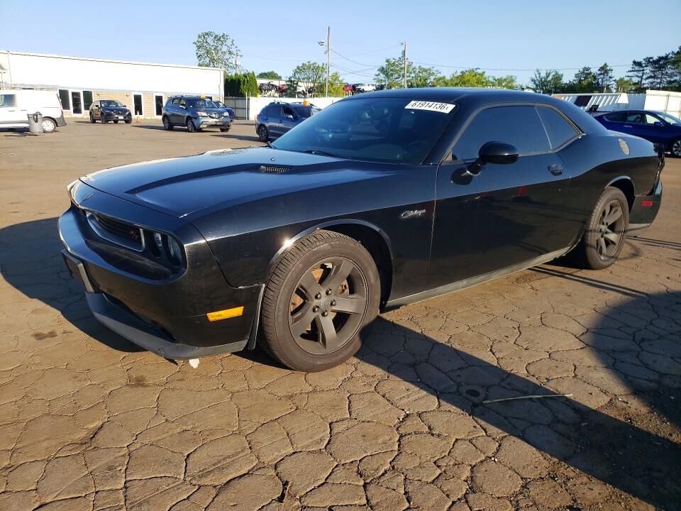 2013 DODGE Challenger