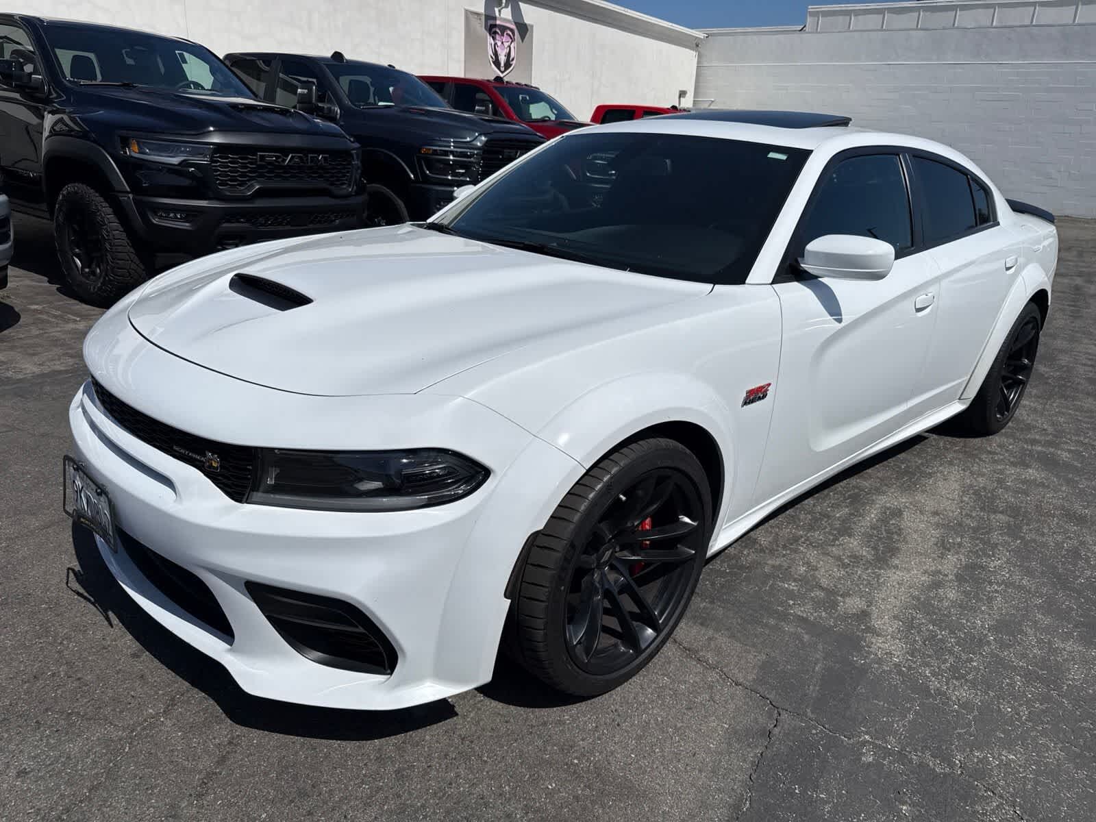 2022 DODGE Charger