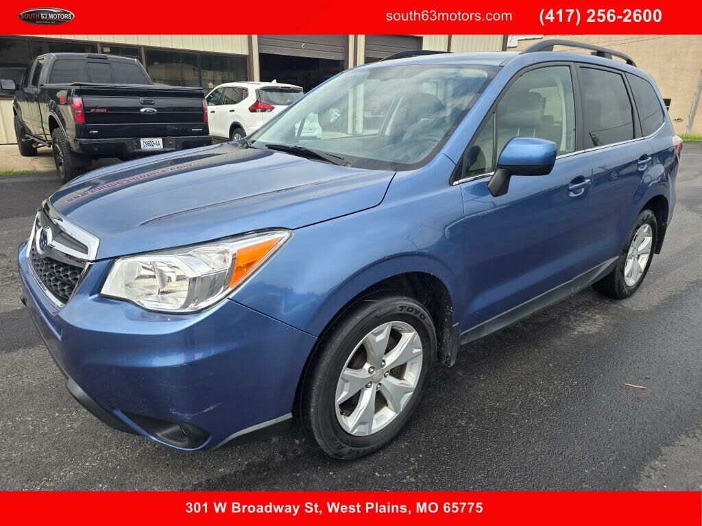 2016 SUBARU Forester