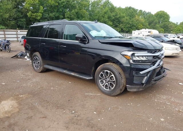 2023 FORD Expedition