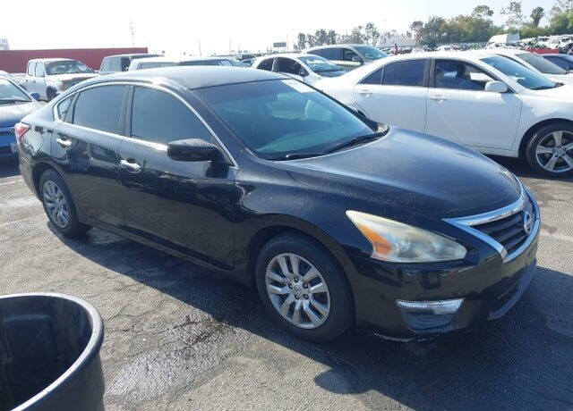 2013 NISSAN Altima
