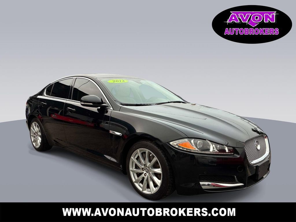 2012 JAGUAR XF