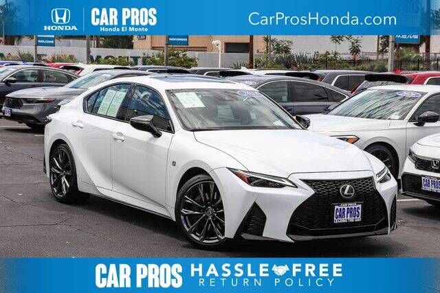 2025 LEXUS IS