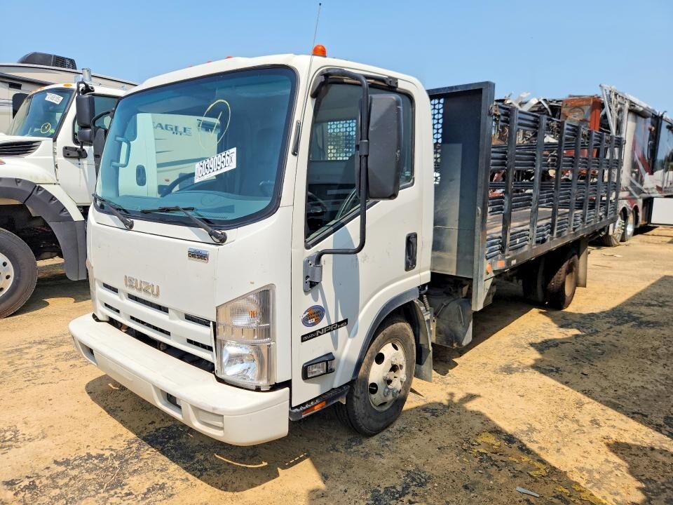 2011 ISUZU NPR/NPR-HD