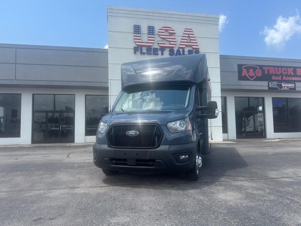 2022 FORD Transit
