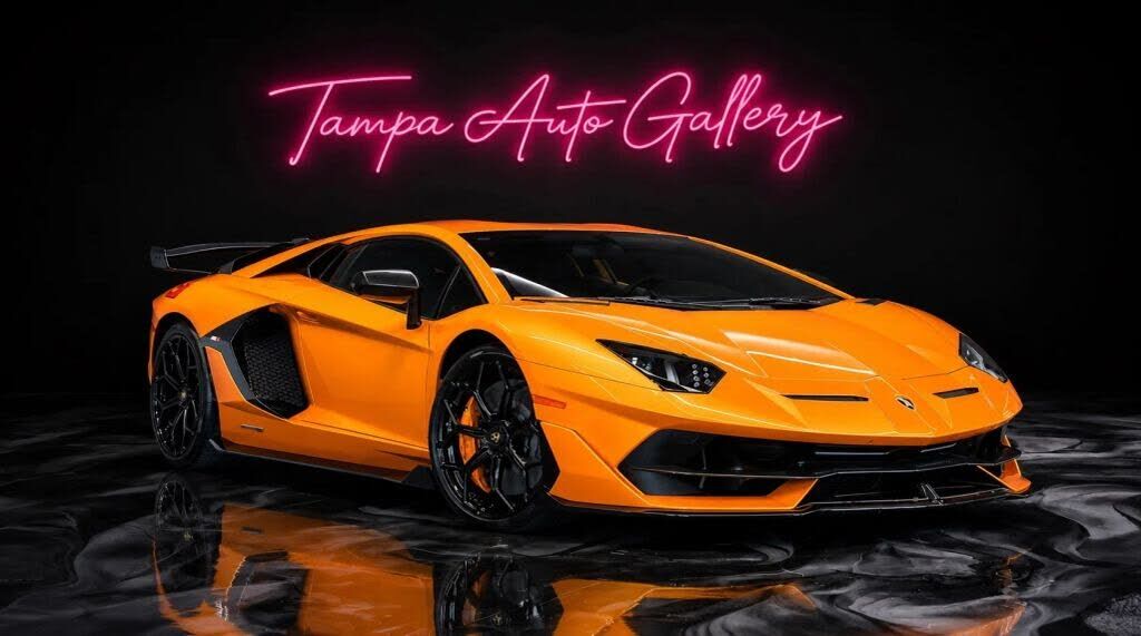 2020 LAMBORGHINI Aventador