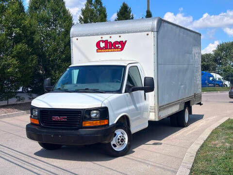 2016 GMC Savana