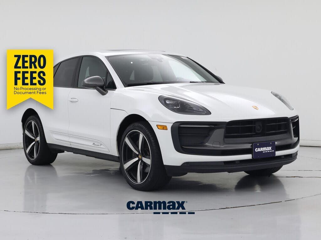 2023 PORSCHE Macan
