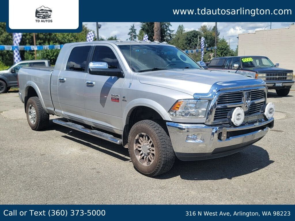 2012 DODGE Ram