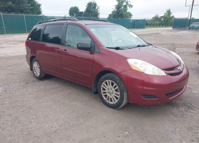 2008 TOYOTA Sienna