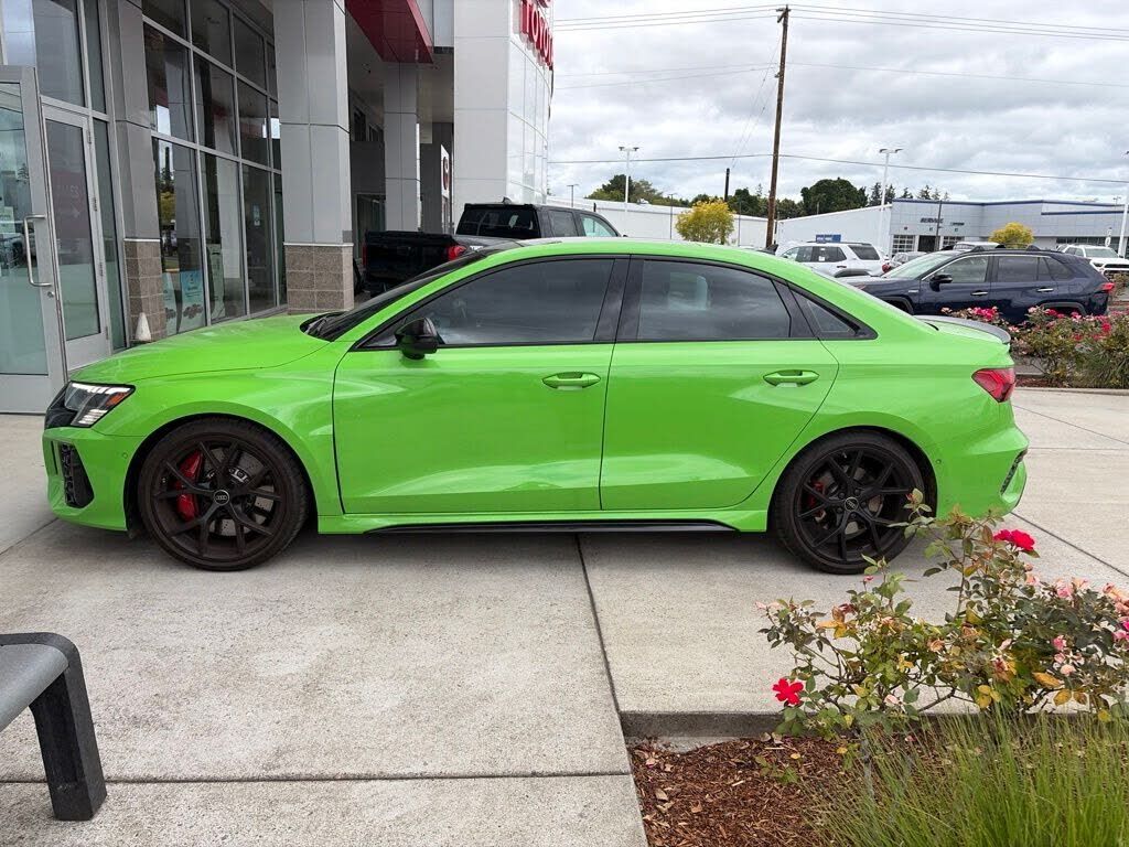2024 AUDI RS3