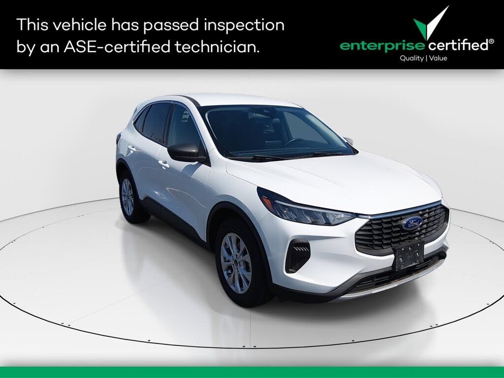 2024 FORD Escape