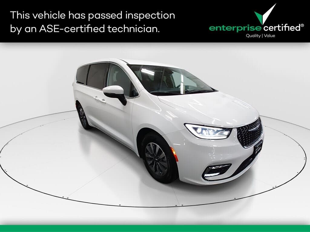 2023 CHRYSLER Pacifica