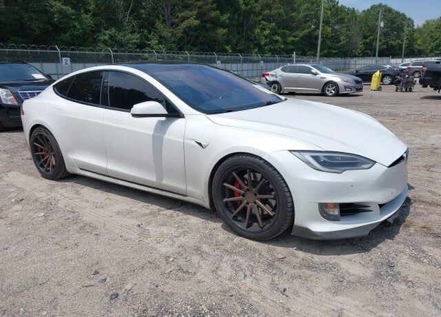 2019 TESLA Model S