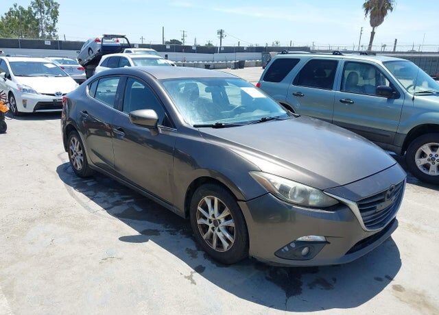 2015 MAZDA Mazda3