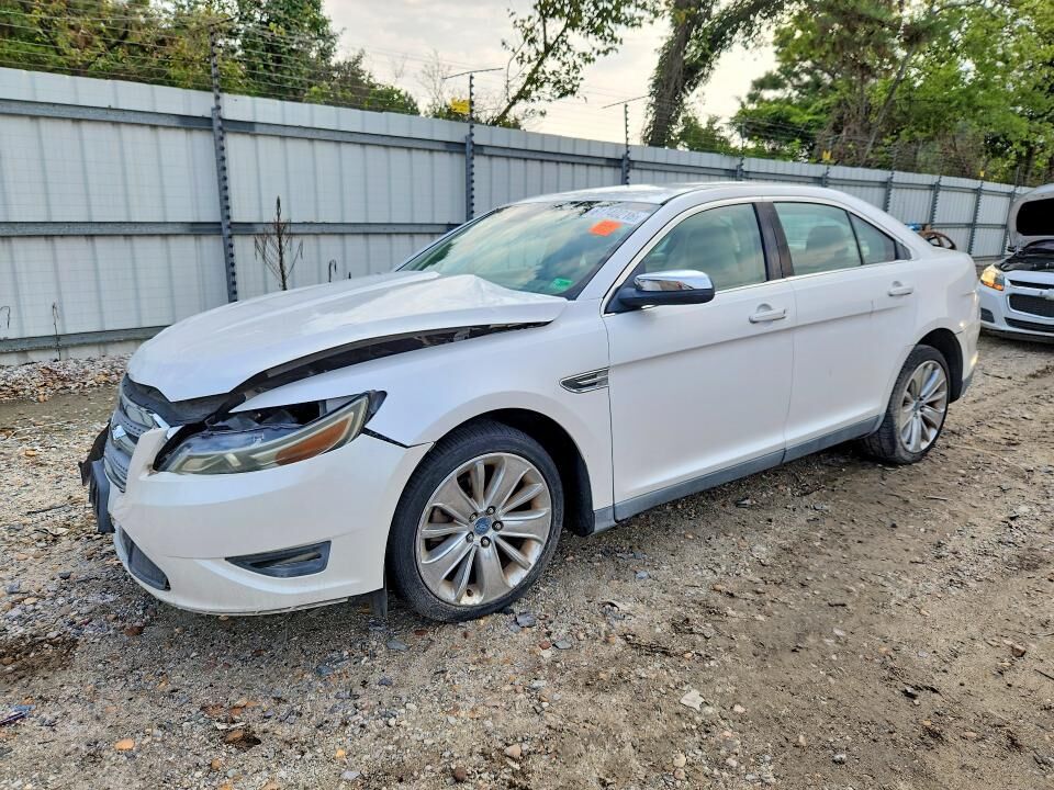 2010 FORD Taurus
