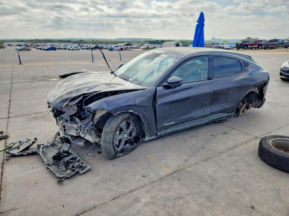 2021 FORD Mach-E