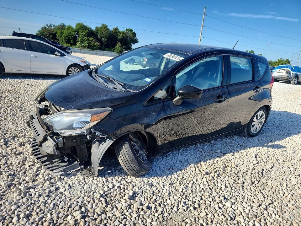 2018 NISSAN Versa