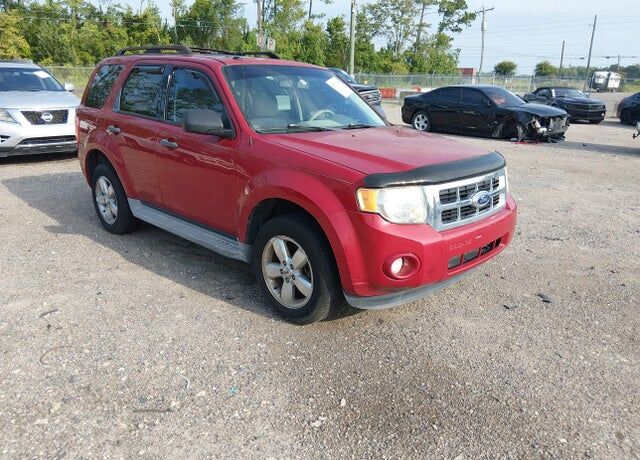 2011 FORD Escape