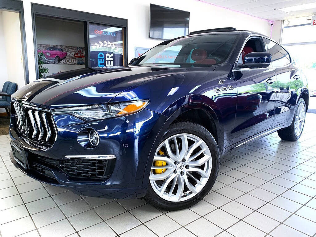 2022 MASERATI Levante