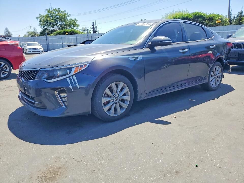 2018 KIA Optima