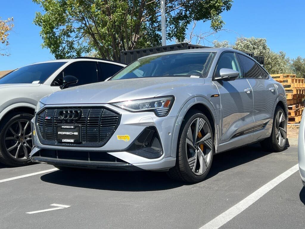 2022 AUDI e-tron Sportback