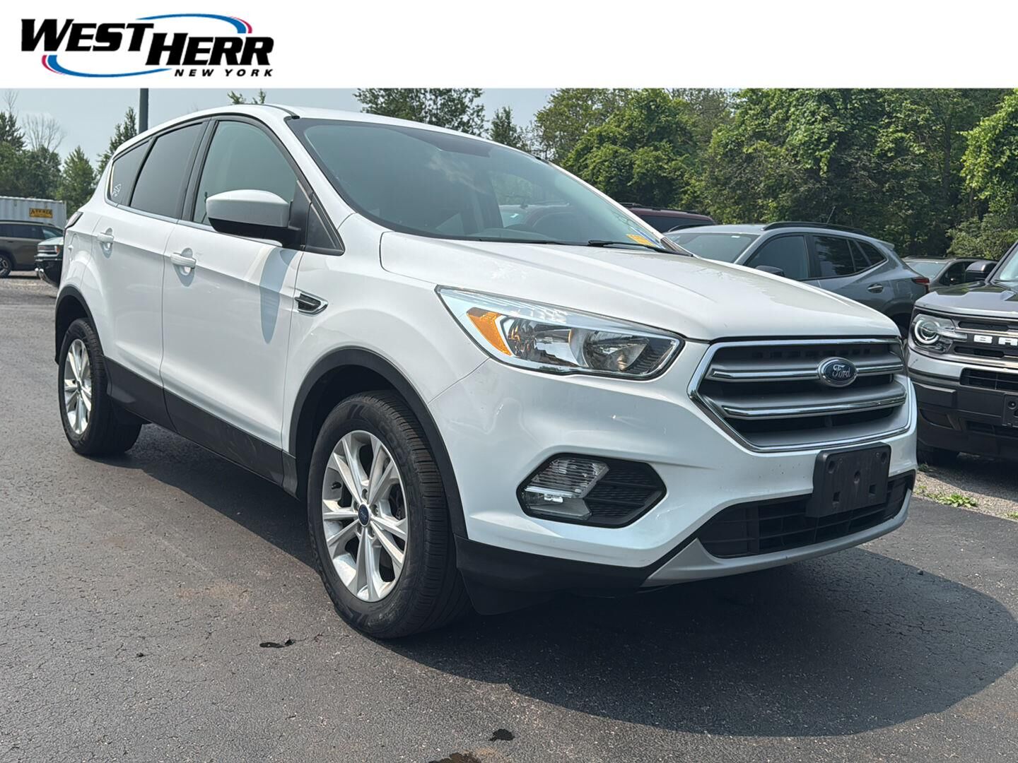 2017 FORD Escape