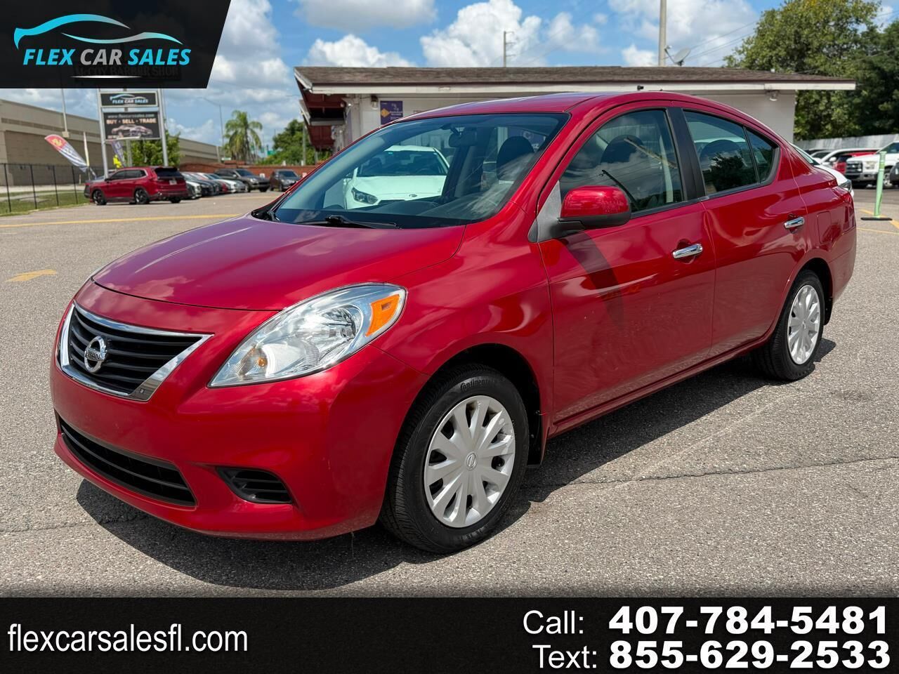 2012 NISSAN Versa