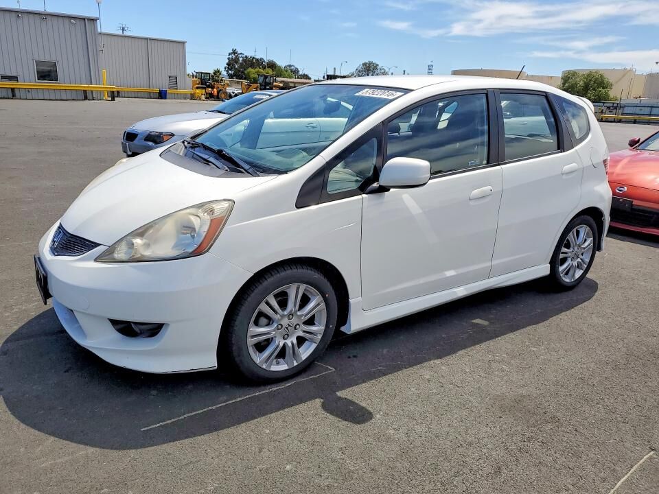 2011 HONDA Fit