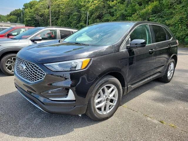 2023 FORD Edge