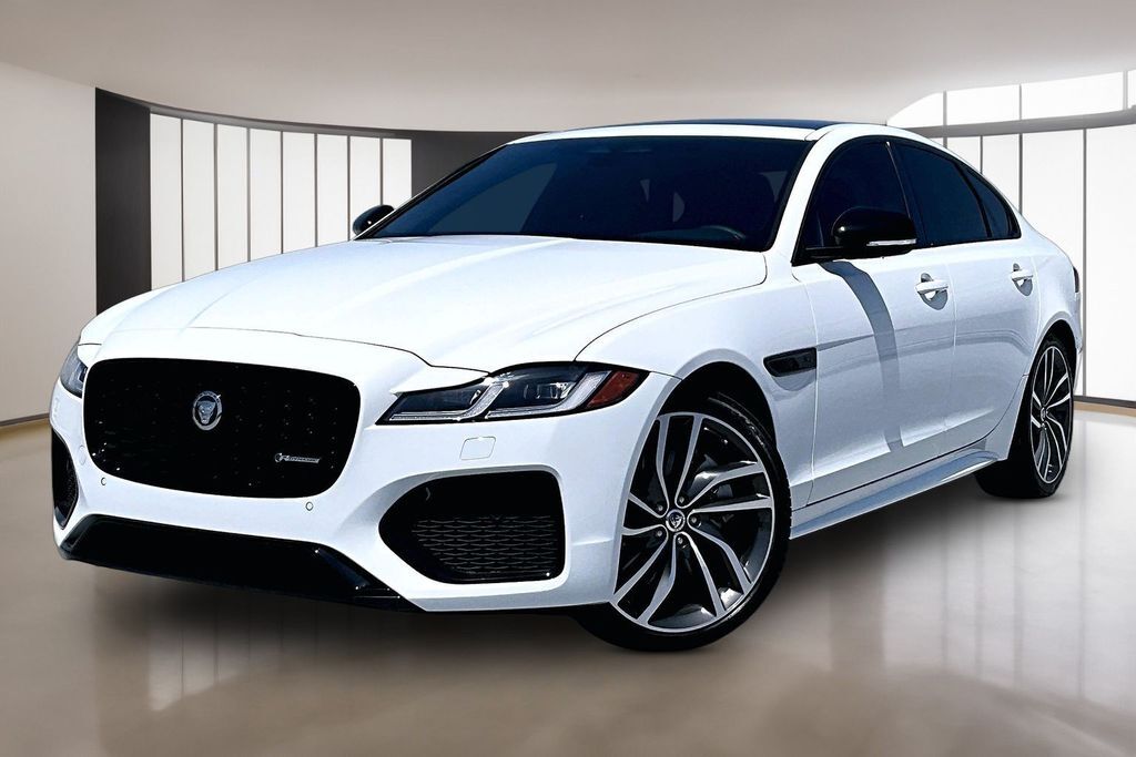 2024 JAGUAR XF