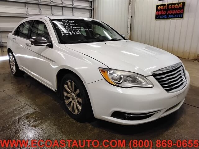 2014 CHRYSLER 200