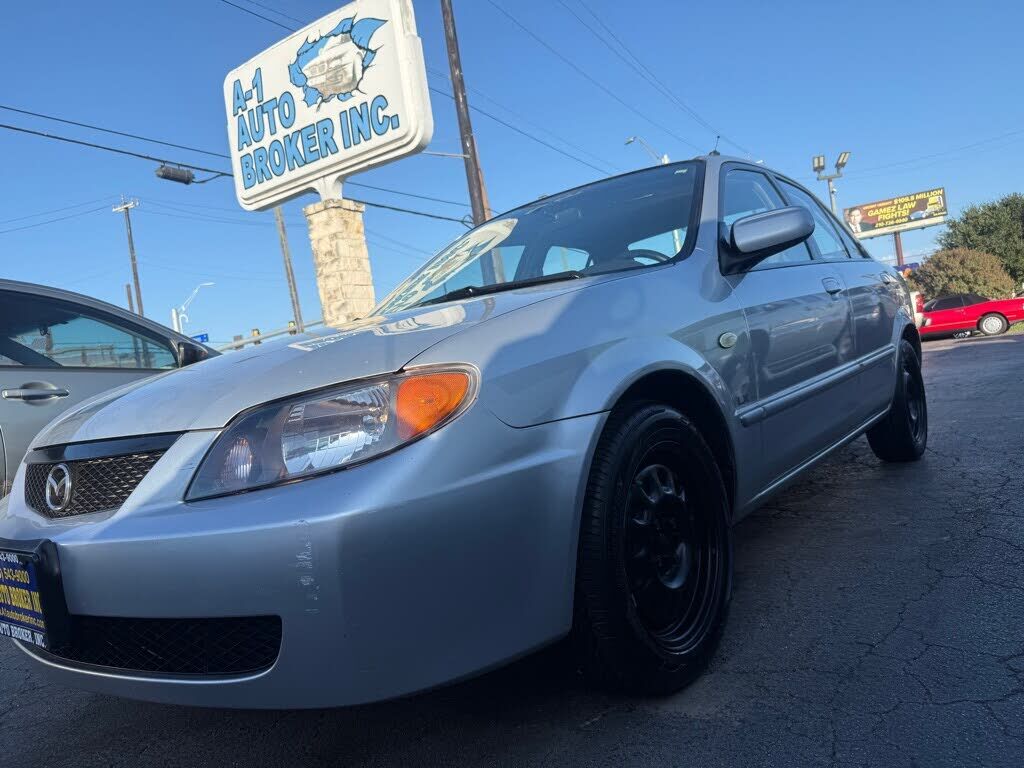 2002 MAZDA Protege