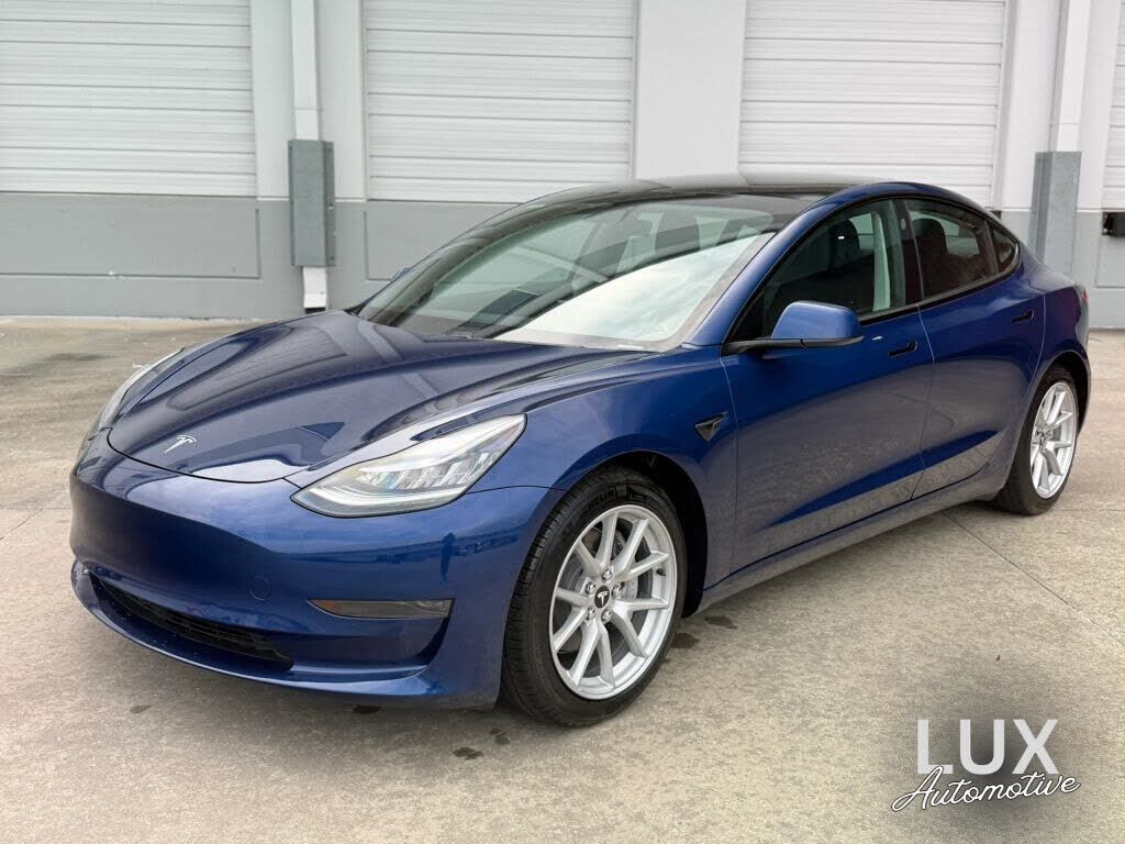 2021 TESLA Model 3