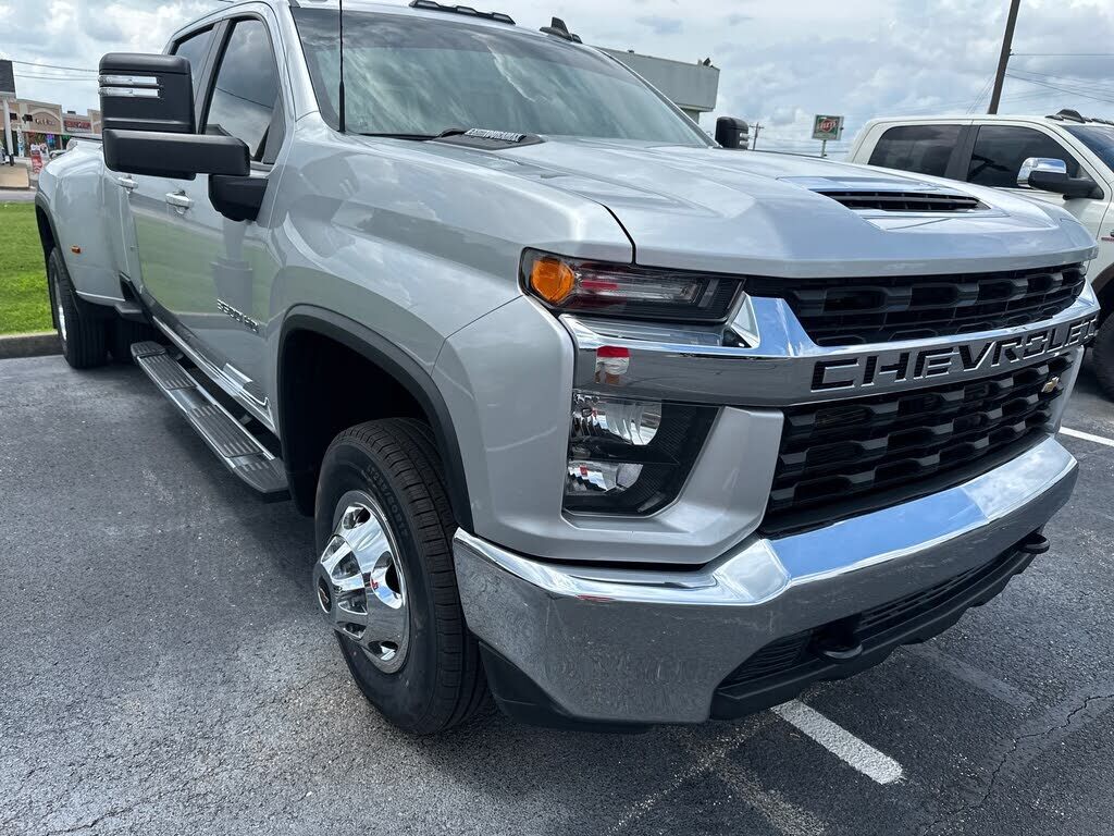 2023 CHEVROLET Silverado HD