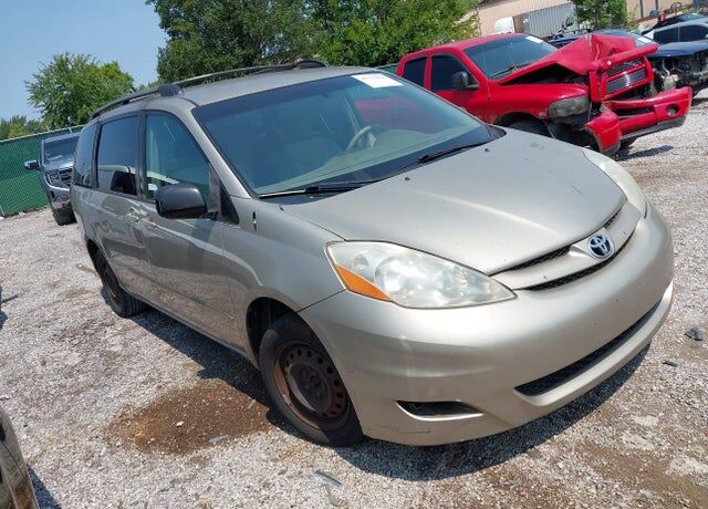 2007 TOYOTA Sienna