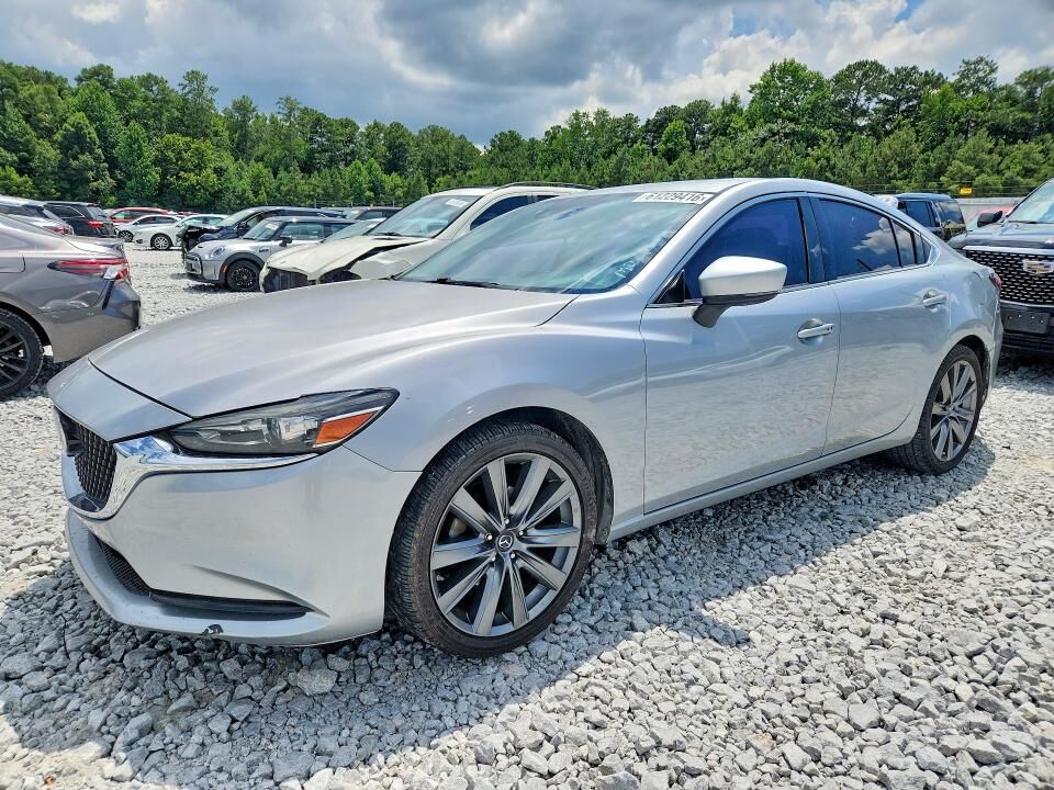 2018 MAZDA Mazda6