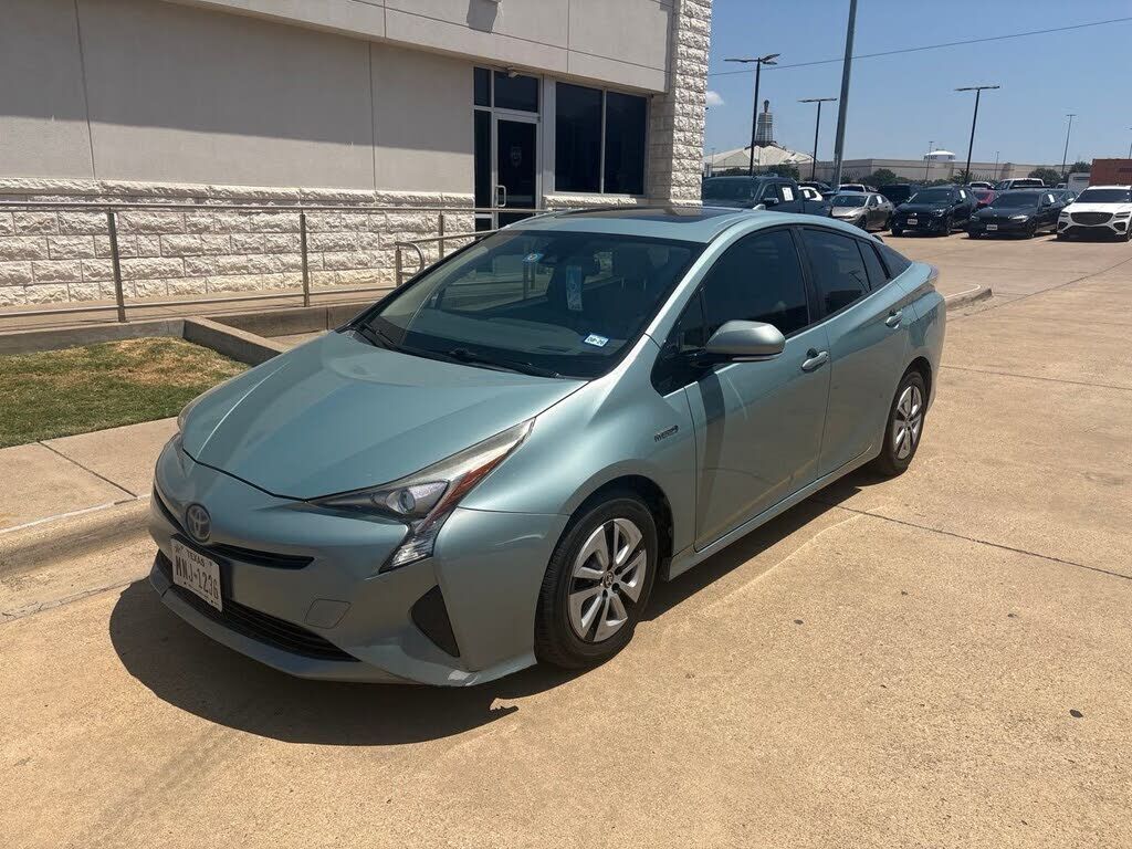 2016 TOYOTA PRIUS