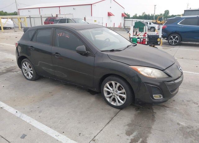 2010 MAZDA Mazda3